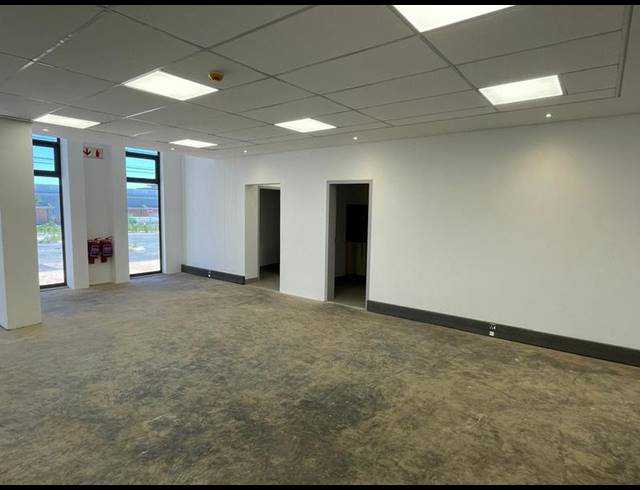 INDUSTRIAL PROPERTY TO RENT IN ECO PARK ESTATE